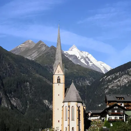 Berghaus Glockner, Niedermeyer